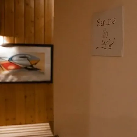 Western Grand Victor Hugo