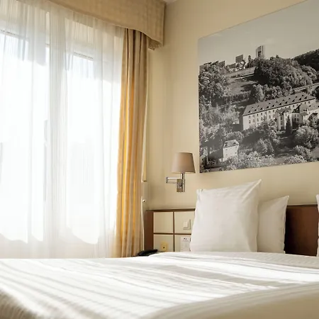 Western Grand Victor Hugo Hotel 4*