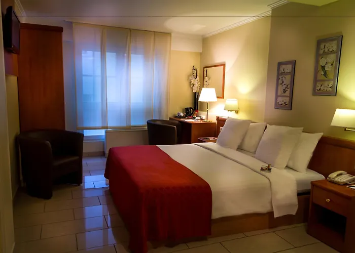 Hotel Western Grand Victor Hugo 4*