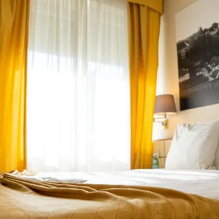 Hotel Western Grand Victor Hugo